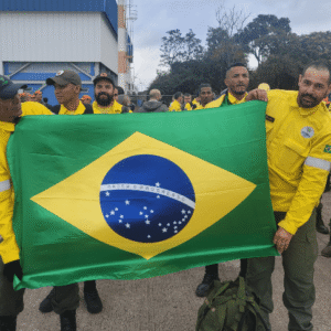 Missão humanitária do governo brasileiro conta com brigadistas do ICMBio