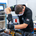 Ensino profissional deve permitir ampla formação do trabalhador, afirma especialista