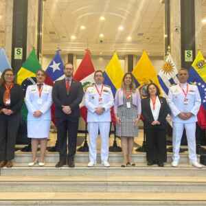 MCTI participa de debate sobre cooperação científica na Antártica