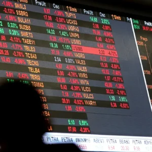 Ibovespa supera os 133 mil pontos pela primeira vez