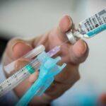 Novas cepas da Covid-19 no Brasil e a contínua importância da vacinação