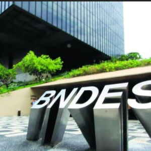 BNDES amplia financiamento para cooperativas de crédito e setor agropecuário