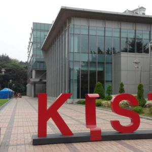 Inovador Refratário Resiste temperatura a 1.000 ºC e Exposição à Luz Ultravioleta Intensa