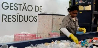 Estratégias para uma Gestão Eficiente de Resíduos Sólidos Urbanos Estratégias para uma Gestão Eficiente de Resíduos Sólidos Urbanos