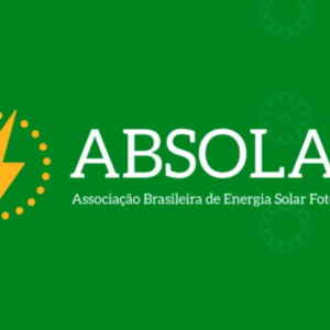 Acre ultrapassa 5,8 mil conexões de energia solar, segundo a ABSOLAR