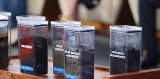 Biocarvão do CIS de Uberlândia é excelente fertilizante agrícola e condicionador de solo Biocarvão do CIS de Uberlândia é excelente fertilizante agrícola e condicionador de solo