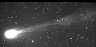 Cometa luminoso passará pela terra pela primeira vez em 71 anos Cometa luminoso passará pela terra pela primeira vez em 71 anos