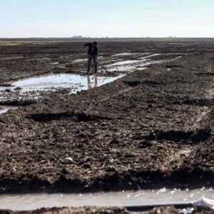 Esgotamento rápido das águas subterrâneas e alguns casos de recuperação em aquíferos em todo o mundo