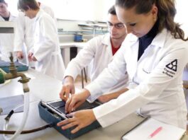 laboratório de engenharia de materiais