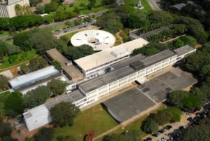 Estudo das marés na USP