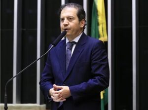 Captura-de-tela-2024-05-09-171831-300x223 Câmara exclui plantação de eucalipto de atividades poluidoras