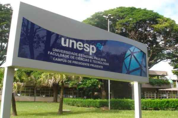 Exercício Físico Reduz Estresse em Professores 1 UNESP
