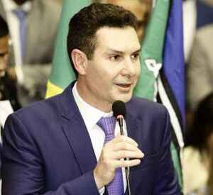 Jader Filho defende estudos da Petrobras na Margem Equatorial habitantes