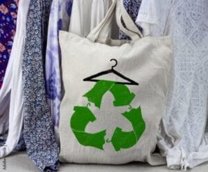 Captura-de-tela-2024-05-31-181934-1-300x247 Europeus descartam 7 mi toneladas/ano de roupas, exceto República Tcheca