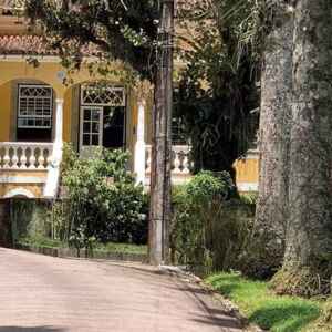 Escola Nacional de Botânica Tropical abre visita guiada ao Solar da Imperatriz Solar da Imperatriz, no Jardim Botânico, guarda acervo histórico