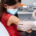 Governo destaca relevância da vacina contra covid em crianças covid