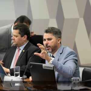 CCJ Aprova Projeto que Considera Roubo Rastreado em Tempo Real como Flagrante Delito