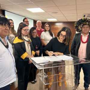 Embratur e Instituto Semeia Firmam Parceria para Promover Parques Naturais do Brasil no Exterior