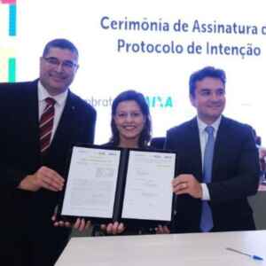 Comunidades ribeirinhas de Belém recebem projetos da Embratur, MTur e Caixa