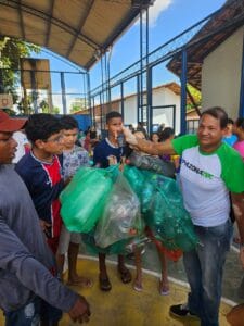 WhatsApp-Image-2024-06-18-at-10.50.22-225x300 Gincana Nacional em Escola de Belém Recolhe Quase Meia Tonelada de Garrafas Pet