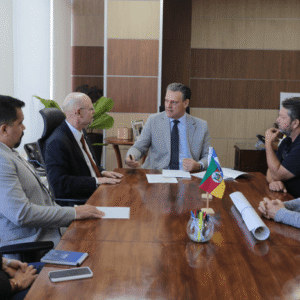 Ministro Fávaro Debate Linha de Crédito para Fortalecimento da Produção de Orgânicos no País