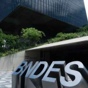 BNDES Anuncia Concurso Público com Cotas para Pessoas Negras e Para PcD