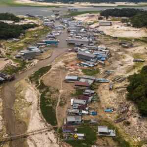 Níveis dos rios da Amazônia estão abaixo da média histórica antes do auge da seca rios