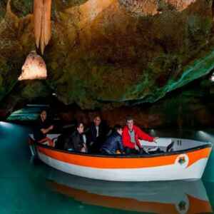 Descubra o maior rio subterrâneo navegável da Europa rio