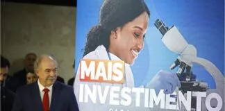 BNDES Anuncia R$ 1,39 Bilhão para a Indústria Farmacêutica Desenvolver Medicamentos Inovadores e Acessíveis BNDES anuncia R$ 1,39 bi para indústria farmacêutica desenvolver medicamentos inovadores e acessíveis