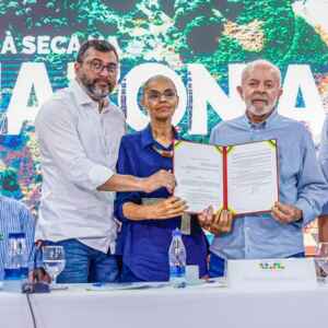Governo Federal lança plano de combate à seca na Amazônia com investimentos e dragagens seca