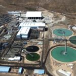 Projeto de mineração de cobre manchado por danos ambientais processa 32 moradores no Chile Chile