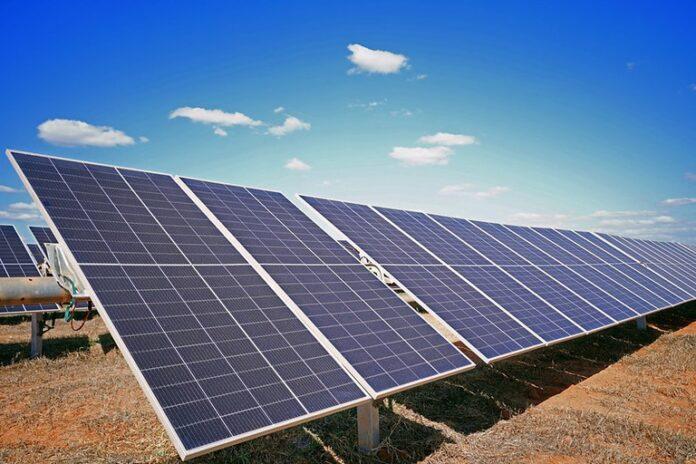 6813ca6b-dc86-4255-b0e4-18da3304ed16 MME celebra 50 GW em energia solar