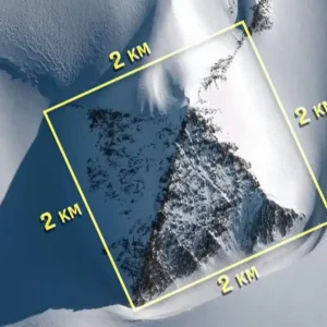 “Pirâmide” da Antártida: a montanha estranhamente simétrica que deu origem a uma grande teoria da conspiração alienígena pirâmide