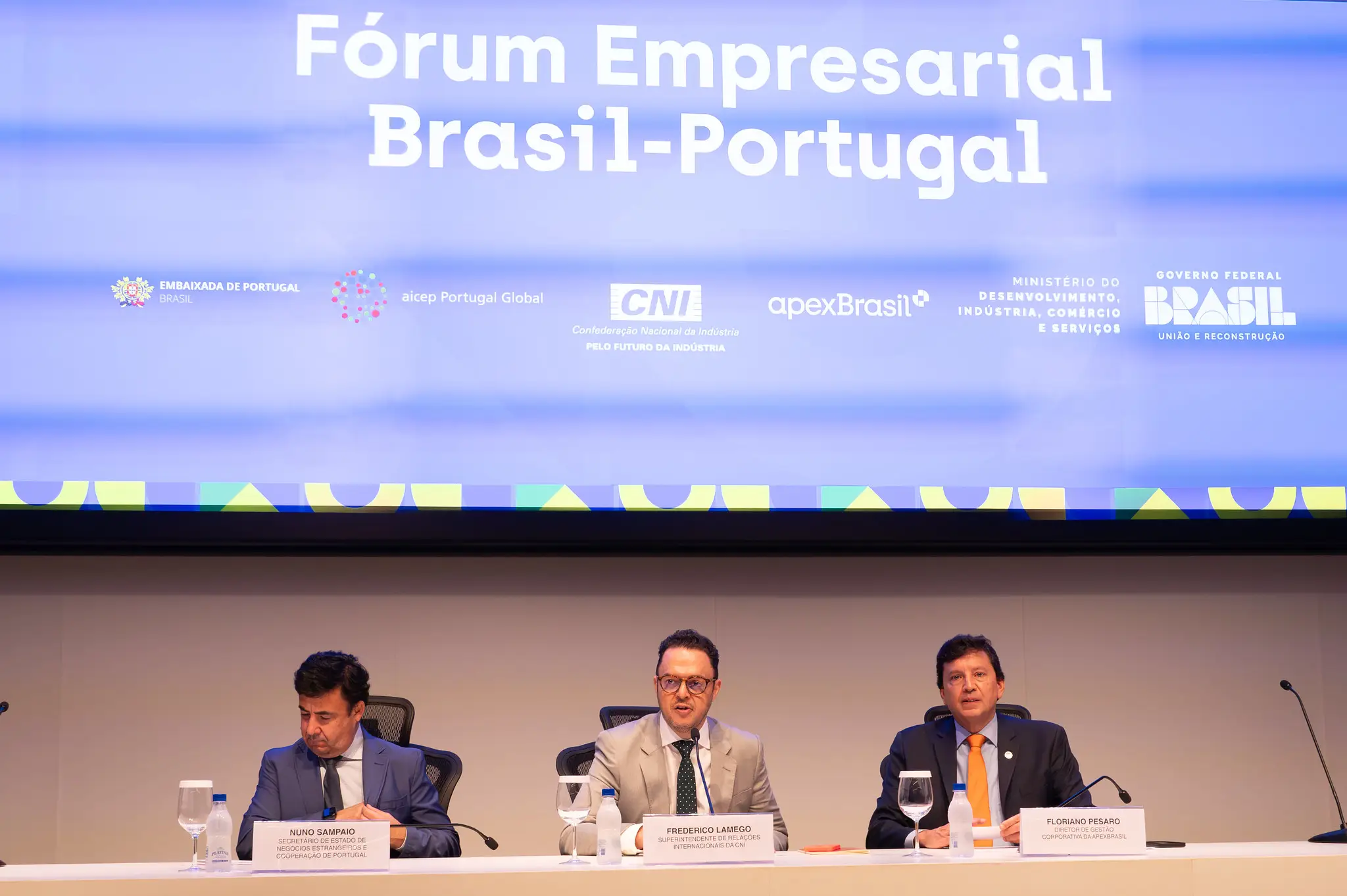 Forum-Empresarial-organizado-pela-ApexBrasil Portugal busca mais trabalhadores brasileiros para suprir escassez de mão de obra
