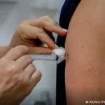 Nova vacina brasileira contra dengue promete avanços com dose única e produção nacional vacina