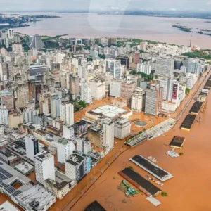 O saneamento em tempos de crise climática, uma metáfora oceânica saneamento