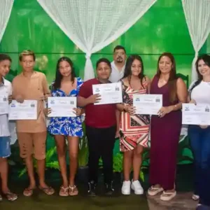 Curso de informática transforma vidas de 200 jovens no Pará No Pará, um programa de inclusão digital está transformando a vida de 200 alunos, oferecendo capacitação em informática e novas oportunidades