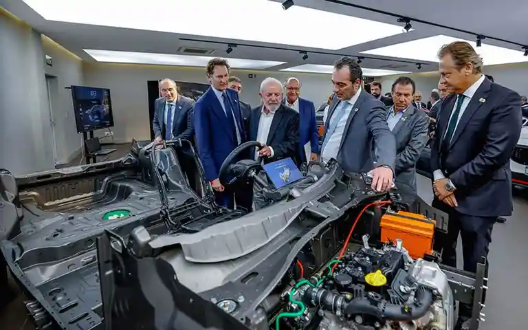 621be39a-c1f3-4e56-939a-0457feb4ec58 Brasil inaugura maior centro de mobilidade híbrida-flex da américa latina