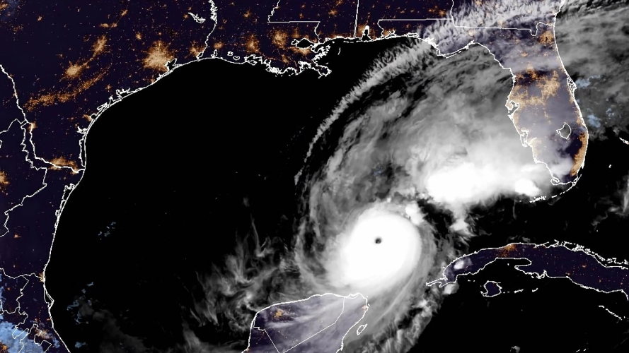 98 Nanossatélites revolucionam previsão de furacões com acerto de 99%