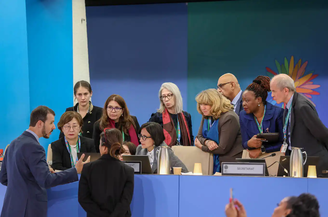 Delegados_brasileiros_em_confer_ncia_com_a_presidente_da_COP_16_Susana_Muhamad__Col_mbia_e_o_Secretariado Retomada da CDB COP 16 da ONU sobre Biodiversidade