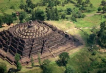 Gunung Padang, a pirâmide mais antiga do mundo escondida sob a terra gunung