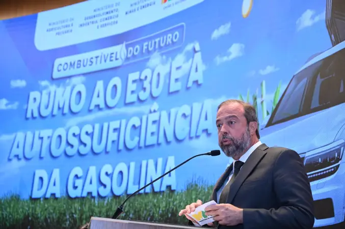 Itaipu reafirma papel estratégico na transição energética durante evento do Ministério de Minas e Energia 3 Itaipu
