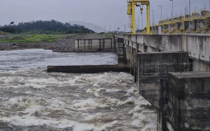 foto06emp-101-belo-b1 Belo