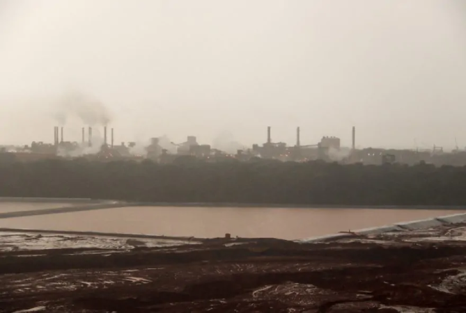 Vazamento de substâncias tóxicas é contido em refinaria da Hydro no Pará 2 vazamento