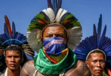 IPAM fortalece monitoramento territorial indígena no 21º Acampamento Terra Livre indígenas