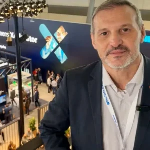 “O Brasil surpreende em inovação”, diz presidente da Siemens sobre potencial do país siemens