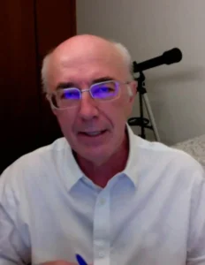 Wagner_Bettiol_tamb_m_da_Embrapa-232x300 Técnica sustentável para produção de fungo que controla doenças agrícolas