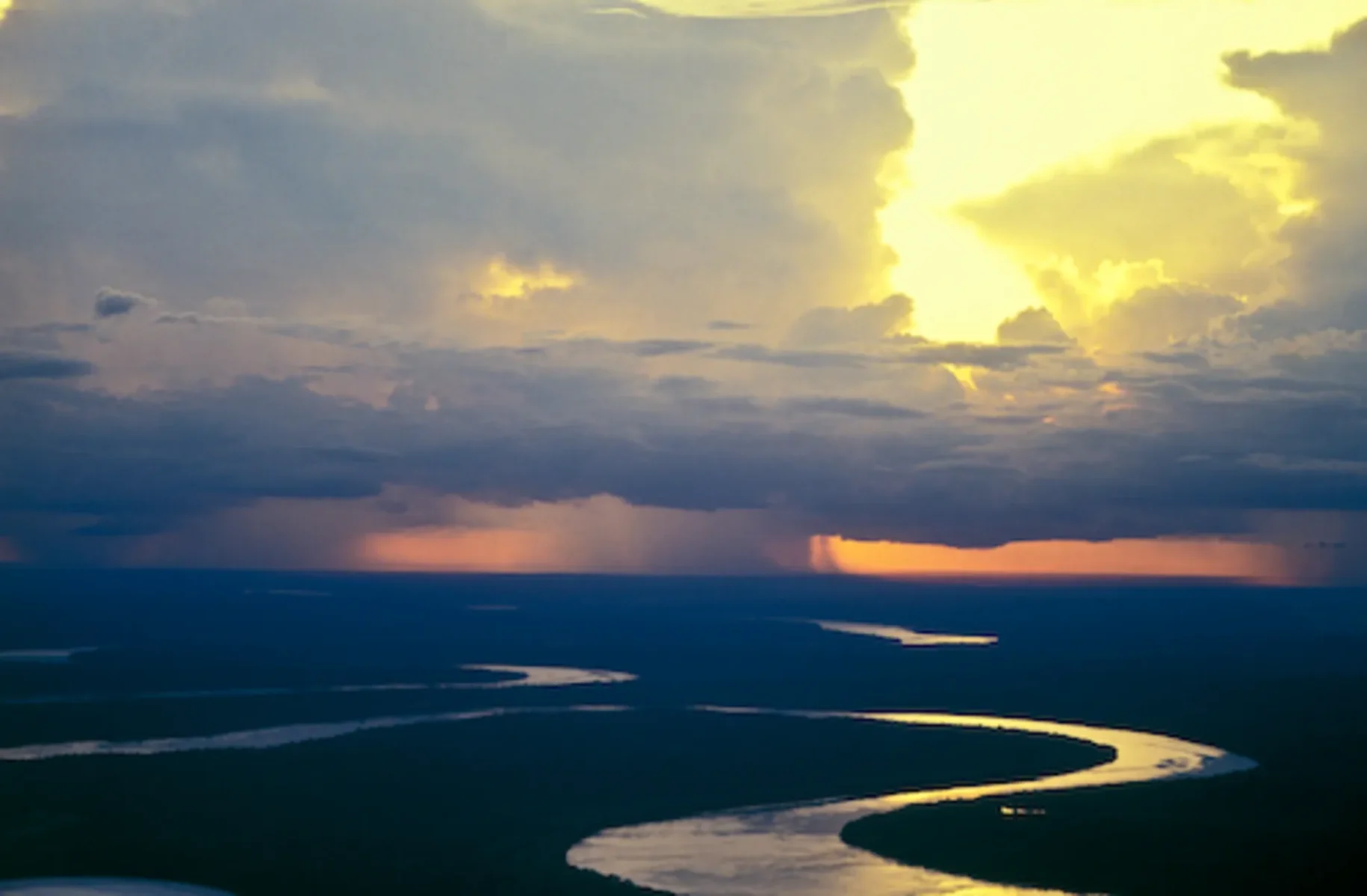 foto_chuva_08-rio-iguacu_alta-1-1830x1200 Como a Amazônia faz chover no Sudeste e salva as nossas cidades
