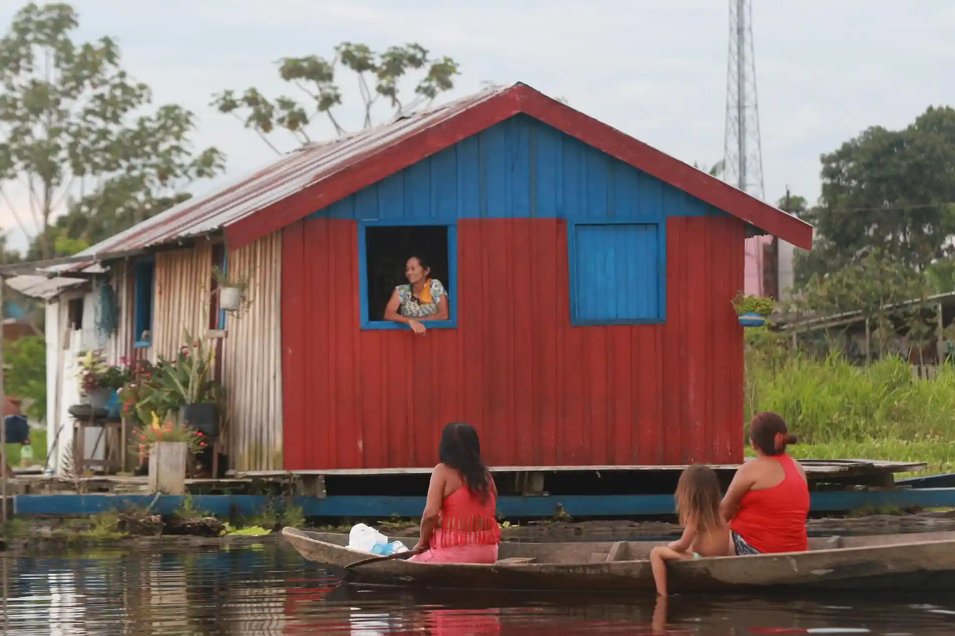 ribeirinhos na cheia