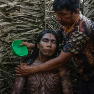 Espíritos protetores da floresta na alma indígena Espíritos protetores da floresta na alma indígena